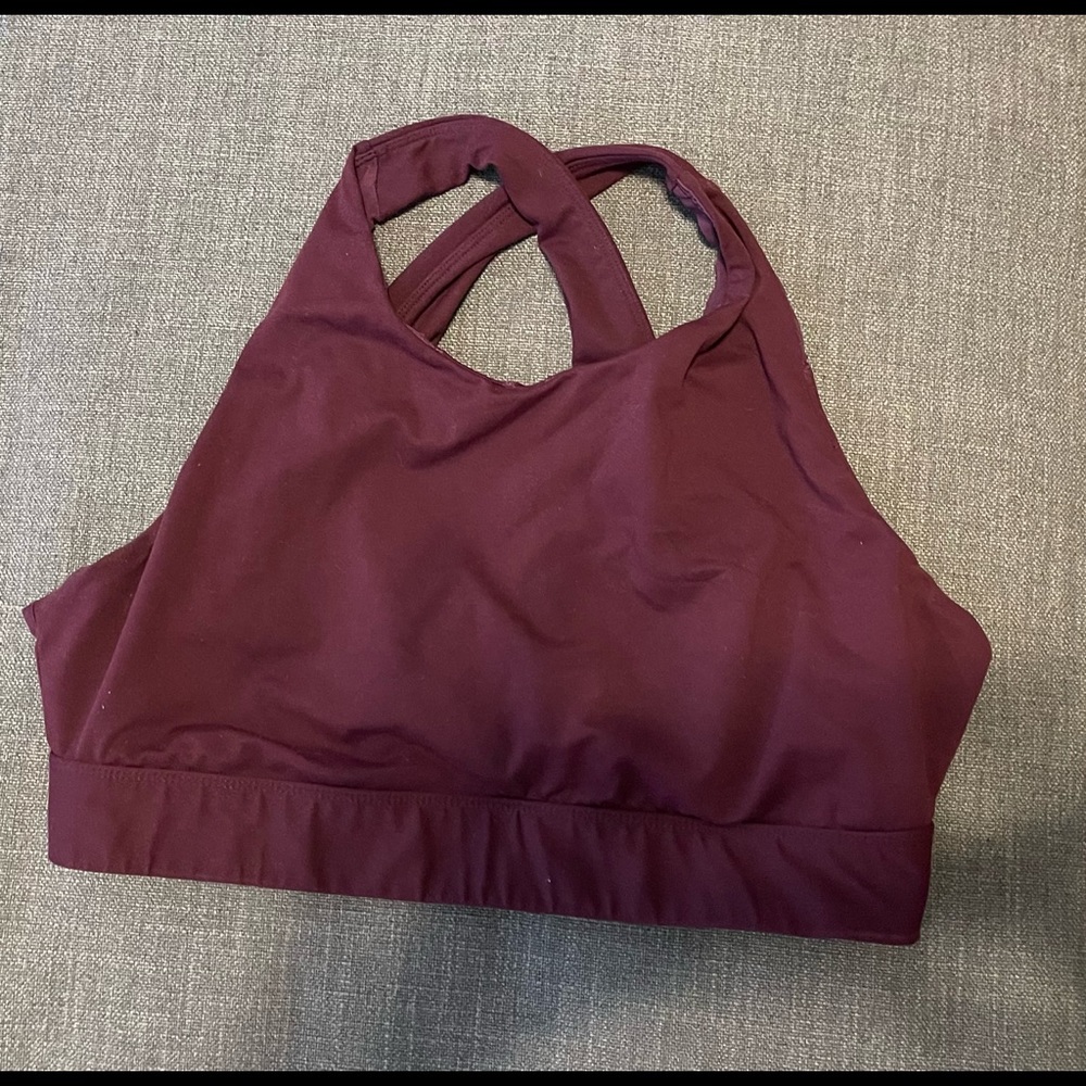 Fabletics Sports Bra and Mika Pocket Capri